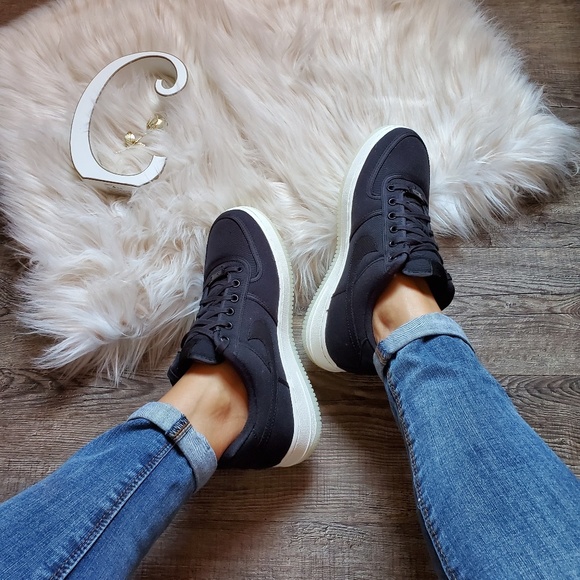 NEW๐๐Nike Air Force 1 - Picture 4 of 8